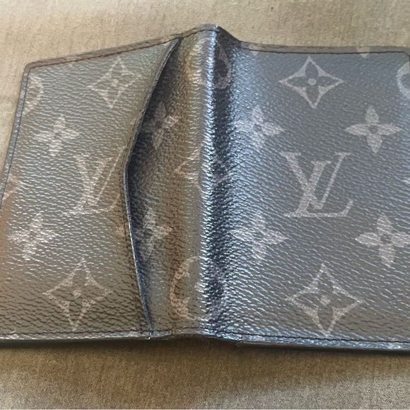 Louis Vuitton Eclipse wallet - Picture 6 of 13